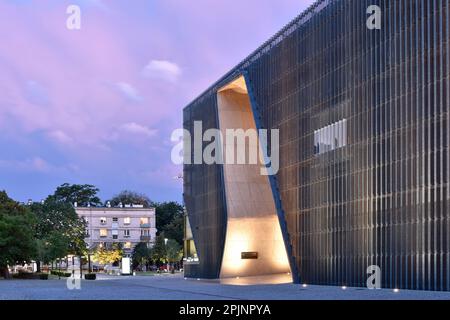 POLIN - Museo di Storia degli ebrei polacchi, edificio moderno esterno a Varsavia Polonia. Progettato dall'architetto finlandese Rainer Mahlamäki. Foto Stock