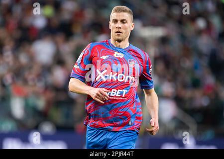 Varsavia, Polonia. 01st Apr, 2023. Vladislavs Gutkovskis di Rakow visto durante l'incontro polacco della PKO Ekstraklasa League tra Legia Warszawa e Rakow Czestochowa al Maresciallo Jozef Pilsudski Legia Warsaw Municipal Stadium. Punteggio finale; Legia Warszawa 3:1 Rakow Czestochowa. (Foto di Mikolaj Barbanell/SOPA Images/Sipa USA) Credit: Sipa USA/Alamy Live News Foto Stock