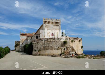 Pianosa, un'isola dell'Arcipelago Toscano, sede di una prigione fino al 2011, oggi una Riserva Naturale accoglie un massimo di 250 visitatori al giorno. Pianosa; T Foto Stock