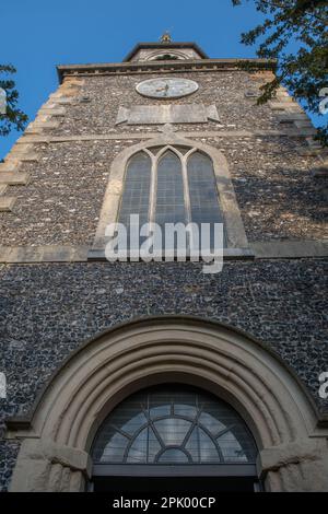 Esterno della Chiesa di San Pietro, Wallingford Foto Stock