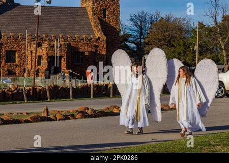 Oklahoma, Apr 1 2023 - persone che si preparano per il Pageant di pasqua al Wichita Mountains National Wildlife Refuge Foto Stock