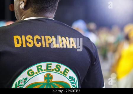 I tamburi della scuola di samba Império da Tijuca - 04 febbraio 2023 : la scuola di Samba che si svolge prima delle sfilate di Carnevale a Rio de Janeiro. Foto Stock