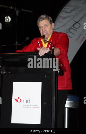 Jerry Lewis conduce una conferenza stampa insieme a un incontro di accoglienza con le famiglie afflitte dalla distrofia muscolare, in vista del suo concerto comico "Raugh for Life" che si terrà a Sydney il 21st settembre. Sydney, Australia - 16.09.09 Foto Stock