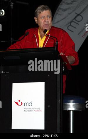 Jerry Lewis conduce una conferenza stampa insieme a un incontro di accoglienza con le famiglie afflitte dalla distrofia muscolare, in vista del suo concerto comico "Raugh for Life" che si terrà a Sydney il 21st settembre. Sydney, Australia - 16.09.09 Foto Stock