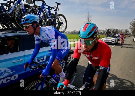 Schoten, Belgio. 05th Apr, 2023. L'australiano Caleb Ewan di Lotto-Dstny ha ritratto in azione durante la gara maschile della 111th° edizione del 'Scheldeprijs', un giorno di ciclismo, 205, a 2 km da Terneuzen, Olanda a Schoten, Belgio, mercoledì 05 aprile 2023. FOTO DI BELGA DIRK WAEM Credit: Agenzia Notizie di Belga/Alamy Live News Foto Stock