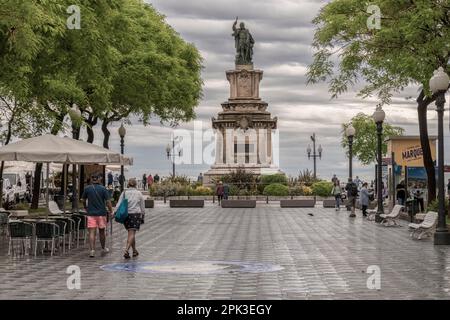 Monumento architettura eclettica di Roger de Lauria (Loria), artista Feliu Ferrer Galzeran, scultura pubblica di Tarragona beni culturali elencati, Spagna. Foto Stock