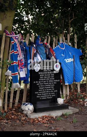 Lapide o Gravestone di William McBeath, uno dei membri fondatori del Rangers Football Club. Cimitero di Canwick, Lincoln. REGNO UNITO Foto Stock