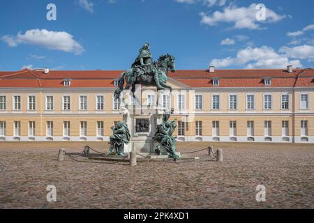 Statua del grande elettore Friedrich Wilhelm al castello di Charlottenburg - Berlino, Germania Foto Stock