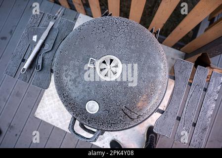 barbecue grill con bella consistenza di gelo. Foto Stock