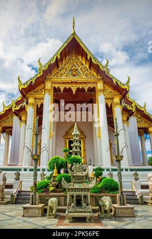 Wat Suthat Thepwararam a Bangkok, Thailandia Foto Stock
