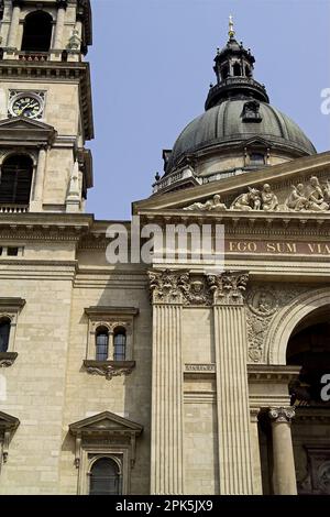 Budapest, Węgry, Ungarn, Ungheria, Szent István tér; St Basilica di Santo Stefano - fuori; Santo Stefano-Basilika - von außen; Bazylika św. Stefana Foto Stock