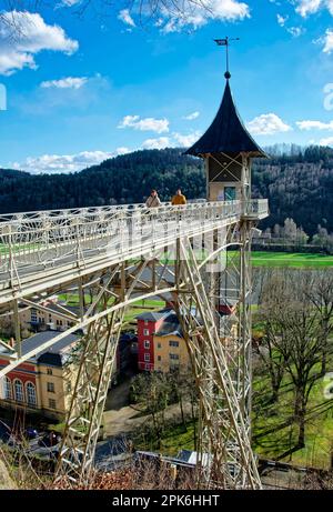 Ascensore storico per passeggeri sul versante dell'Elba, Bad Schandau, Svizzera sassone, montagne di arenaria dell'Elba, Sassonia, Germania Foto Stock