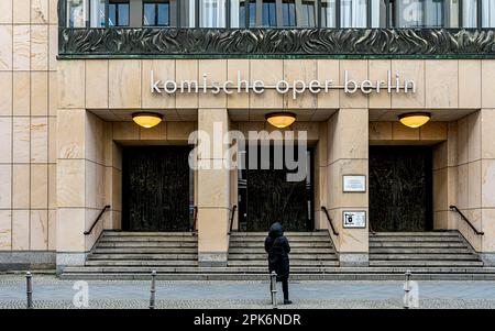 Komische Oper Unter den Linden, Berlino, Germania Foto Stock