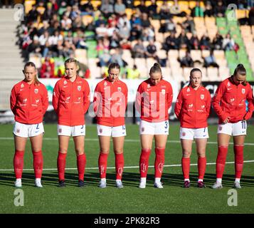 Jessheim, Norvegia. 05th Apr, 2023. Jessheim, Norvegia, 5th 2023 aprile: Giocatori della Norvegia prima del Campionato UEFA Womens U19 Qualifiche tra Norvegia e Croazia allo stadio Jessheim di Jessheim, Norvegia (Ane Frosaker/SPP) Credit: SPP Sport Press Photo. /Alamy Live News Foto Stock