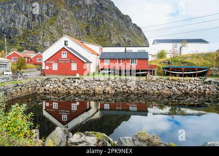 Norvegia, Lofoten, ae i Lofoten, Rorbuer (cabine dei pescatori) Foto Stock