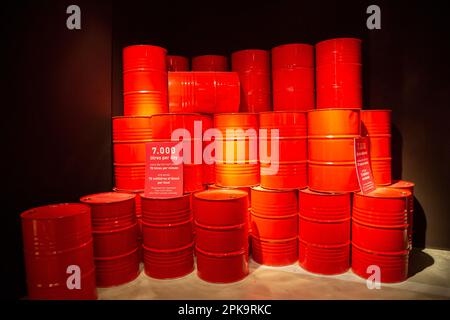 09.01.2018, Polonia, Grande Polonia, Poznan - il cuore umano pompa 7000 litri di sangue attraverso il corpo ogni giorno (mostra Body Worlds & the Cycle Foto Stock