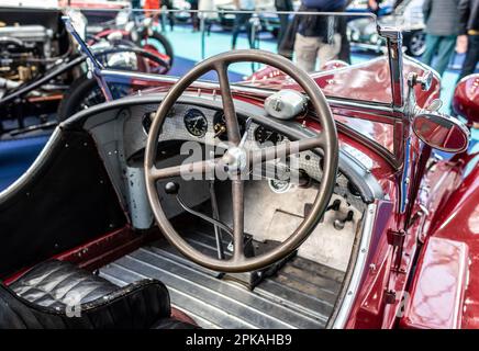 Un'Alfa Romeo 6C 1750 Grand Turismo 1931 al Classic Car Show London UK Foto Stock