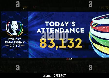 Londra, Regno Unito. 06th Apr, 2023. Partecipazione di Finalissima a Wembley durante la partita di calcio femminile di Finalissima 2023 tra Inghilterra (campione europeo UEFA Womens) e Brasile (campione sudamericano CONMEBOL Womens) al Wembley Stadium, Londra, Inghilterra. (Foto: Pedro Soares/Sports Press Photo/C - SCADENZA UN'ORA - ATTIVARE FTP SOLO SE LE IMMAGINI HANNO MENO DI UN'ORA - Alamy) Credit: SPP Sport Press Photo. /Alamy Live News Foto Stock