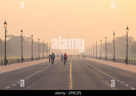 Splendida Misty Morning of India Gate, vista mattutina, nuova Delhi Foto Stock