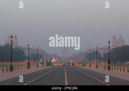 Splendida Misty Morning of India Gate, vista mattutina, nuova Delhi Foto Stock