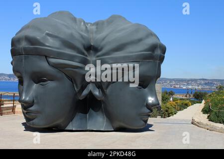 Scultura, Giardino delle migrazioni, jardin des Migrations, Fort Saint Jean, Fort St-Jean, Fort St Jean, MuCEM, l'histoire du Musee des Civilisations de Foto Stock