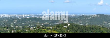 Godetevi i doni di Madre natura all'Isola incantata di Puerto Rico Foto Stock