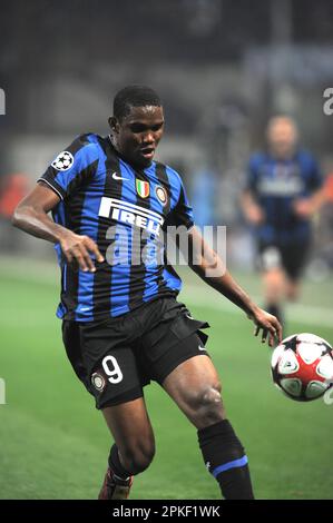 Milano, Italia, 24/02/2010 : Samuel Eto’o durante la partita Inter Chelsea Foto Stock