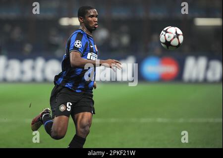 Milano, Italia, 24/02/2010 : Samuel Eto’o durante la partita Inter Chelsea Foto Stock