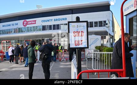 Hove, Regno Unito. 07th Apr, 2023. Hove, East Sussex, Regno Unito il 07 2023 aprile. Un campo esaurito il giorno 2 della partita dei LV Insurance County Championships tra Sussex CCC e Durham CC al 1st Central County Ground, Hove, East Sussex, Regno Unito il 07 2023 aprile. Credit: Francis Knight/Alamy Live News Foto Stock