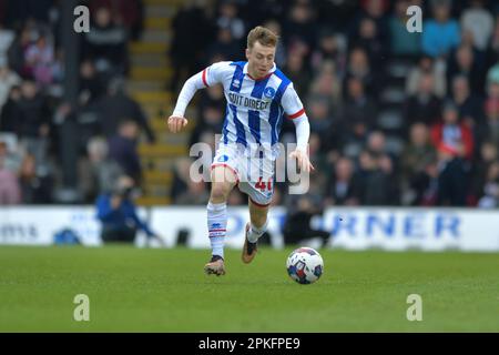 Cleethorpes, Regno Unito. 06th Apr, 2023. Dan Kemp di Hartlepool United durante la partita della Sky Bet League 2 tra Grimsby Town e Hartlepool United a Blundell Park, Cleethorpes venerdì 7th aprile 2023. (Foto: Scott Llewellyn | NOTIZIE MI) Credit: NOTIZIE MI & Sport /Alamy Live News Foto Stock