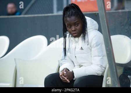 Sittard Geleen, Paesi Bassi. 07th Apr, 2023. Calcio, donne: Internazionali, Paesi Bassi - Germania, Fortuna Sittard Stadium. La tedesca Nicole Anyomi è in panchina. Credit: Marius Becker/dpa/Alamy Live News Foto Stock