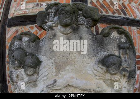 Villaggio Chiesa Wieserode nella Harz Montagne a graticcio Chiesa Foto Stock