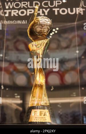 FIFA Womens World Cup Trophy presentato al centro commerciale Oxígeno in Costa Rica come parte del Trophy Tour Brendy Nunez/SPP (Brendy Nunez/SPP) Credit: SPP Sport Press Photo. /Alamy Live News Foto Stock