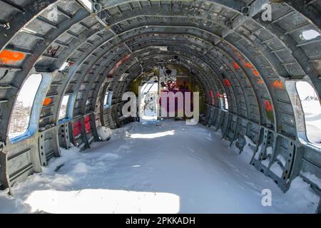 All'interno della fusoliera di Miss Piggy Curtiss C-46 Commando ha schiantato aerei a Churchill, Manitoba, Canada Foto Stock