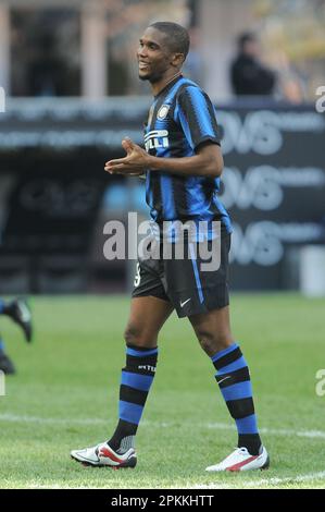 Milano, Italia, 06/03/2011 : Samuel Eto’o durante la partita Inter Genoa Foto Stock