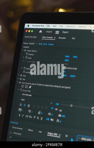 New york, USA - 7 aprile 2023: Menu dell'app Adobe Premiere Pro con lo strumento sullo schermo del computer in primo piano Foto Stock