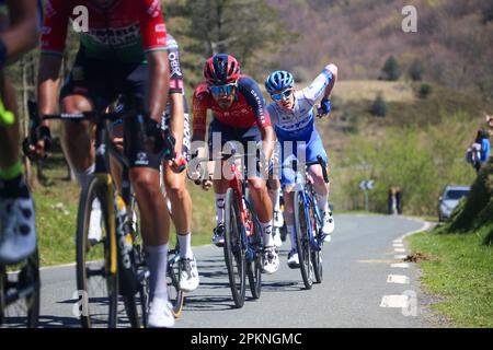 Azurki, Euskadi, Spagna. 8th Apr, 2023. Azurki, Spagna, 08th aprile 2023: Il pilota INEOS - Granadiers, Daniel Felipe Martinez durante la 6th tappa del Paese Basco Itzulia 2023 con partenza e arrivo a Eibar, il 08 aprile 2023, ad Azurki, Spagna. (Credit Image: © Alberto Brevers/Pacific Press via ZUMA Press Wire) SOLO PER USO EDITORIALE! Non per USO commerciale! Foto Stock