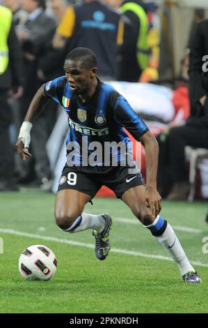 Milano, Italia, 02/04/2011 : Samuel Eto’o durante la partita Milan Inter Foto Stock