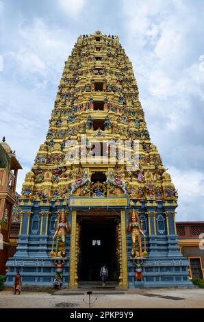 Tempio indù di Muthumariamman Thevasthaman, Matale, Sri Lanka, Asia Foto Stock