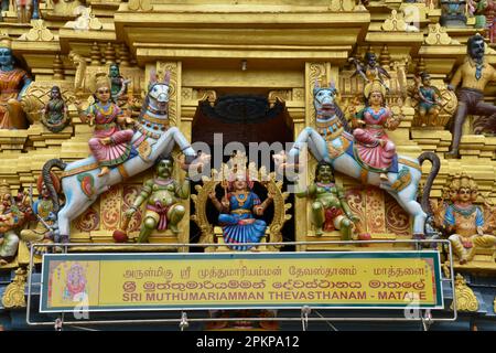 Tempio indù di Muthumariamman Thevasthaman, Matale, Sri Lanka, Asia Foto Stock