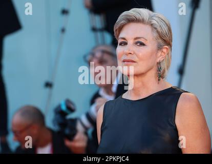 VENEZIA, ITALIA - SETTEMBRE 06: Anna Caterina Antonacci partecipa al tappeto rosso "il Signore delle Formiche" al Festival del Cinema di Venezia del 79th Foto Stock