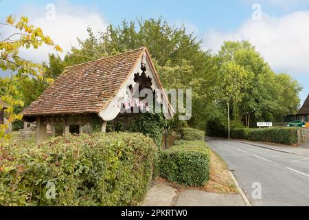 High Halden, Kent, regno unito, 21, agosto, 2022 St Marys la chiesa vergine, High Halden, Kent, Regno Unito Foto Stock