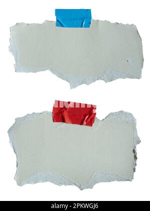 Carta strappata con nastri adesivi isolati su sfondo bianco con percorso di ritaglio Foto Stock