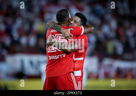 Buenos Aires, Argentina. 09th Apr, 2023. Salomon Rondon ed Enzo Perez di River Plate festeggiano durante una partita tra Huracan e River Plate come parte della Liga Profesional de Futbol 2023 allo stadio Tomas Duco. (Punteggio finale: Huracan 0 - 3 River Plate) Credit: SOPA Images Limited/Alamy Live News Foto Stock