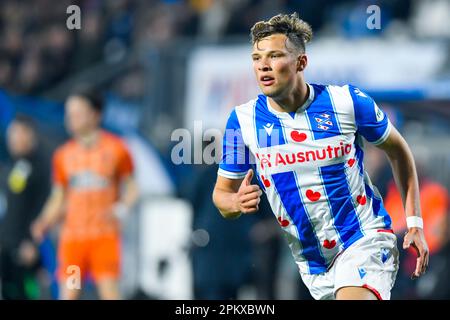 08-04-2023: Sport: Heerenveen / Volendam HEERENVEEN, PAESI BASSI - APRILE 8: Sydney van Hooijdonk (SC Heerenveen) durante la partita di Eredivie tra Foto Stock