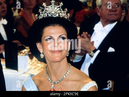 REGINA SILVIA di svezia in gala al Nobel Banquete nel municipio Foto Stock