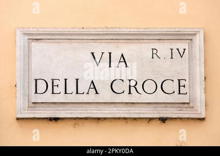 Cartello di via della Croce, Roma, Italia Foto Stock