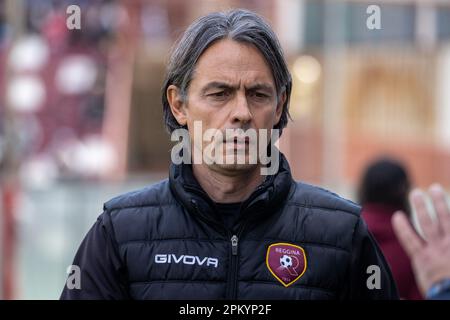 Reggio Calabria, Italia. 10th Apr, 2023. Inzaghi Filippo coach Reggina durante la Reggina 1914 vs Venezia FC, partita di calcio italiano Serie B a Reggio Calabria, aprile 10 2023 Credit: Independent Photo Agency/Alamy Live News Foto Stock