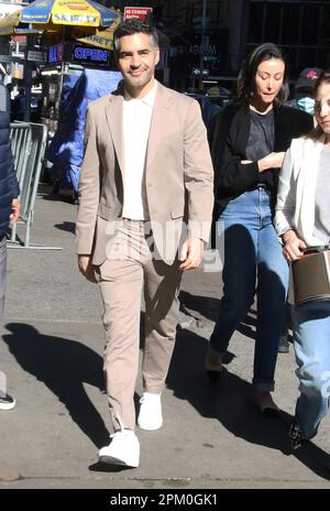 New York, NY, Stati Uniti. 10th Apr, 2023. Ramon Rodriguez visto al buon mattino America promuovendo la nuova stagione di Will Trent il 10 aprile 2023 a New York City. Credit: RW/Media Punch/Alamy Live News Foto Stock