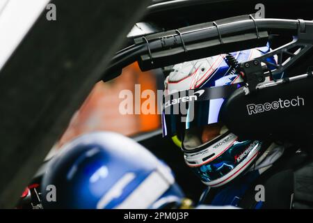 Oulton Park, Cheshire, Regno Unito. 10th aprile 2023. Marvin Kirchhöfer, pilota del garage 59 nella classe Pro-Am GT3 durante il round 1 del Campionato britannico di denaro intelligente GT a Oulton Park. 10 aprile 2023. Credit: Jurek Biegus/Alamy Live News Foto Stock